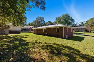 229 Hilltop Ln, Toccoa, GA 30577 - Photo 19