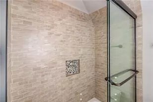 922 Little Darby Ln, Suwanee, GA 30024 - Photo 65