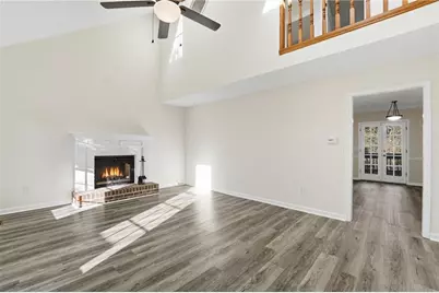 818 Manning Way SW, Marietta, GA 30064 - Photo 3