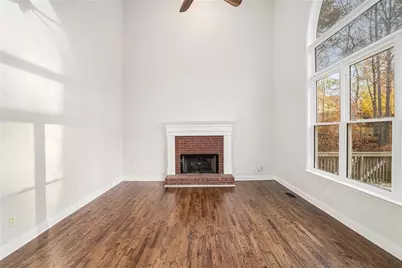 523 Sycamore Point, Woodstock, GA 30189 - Photo 7