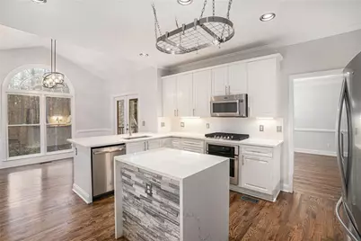 523 Sycamore Point, Woodstock, GA 30189 - Photo 9