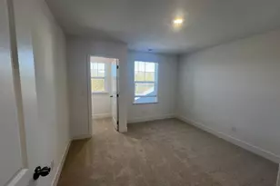 4340 Willow Creek Dr, Watkinsville, GA 30677 - Photo 11