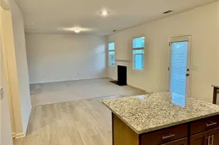 213 Bloomfield Cir, Canton, GA 30114 - Photo 5