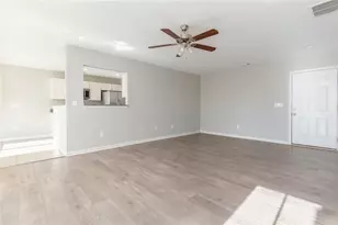 82 Gray Field Ct, Jefferson, GA 30549 - Photo 3