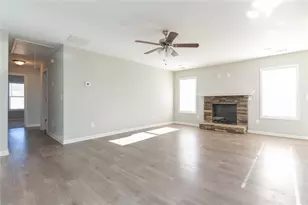 82 Gray Field Ct, Jefferson, GA 30549 - Photo 5