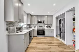 7307 Cardigan Circle, Sandy Springs, GA 30328 - Photo 7