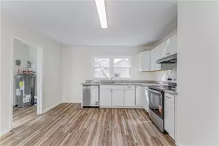 535 1st St NE, Rome, GA 30161 - Photo 9