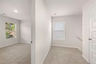 201 Lauritsen Way, Newnan, GA 30265 - Photo 23