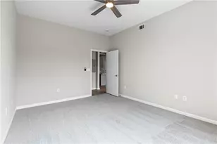 5300 Peachtree Rd, Atlanta, GA 30341 - Photo 25