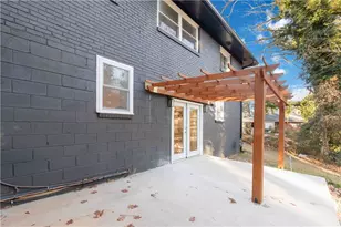 2718 Delowe Dr, Atlanta, GA 30344 - Photo 33