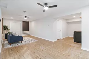 2718 Delowe Dr, Atlanta, GA 30344 - Photo 17