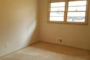 6304 Shore Dr, Douglasville, GA 30135 - Photo 5