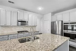 351 Hamilton Pointe Dr, McDonough, GA 30253 - Photo 15