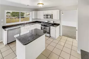 595 Barsham Way, Johns Creek, GA 30097 - Photo 19