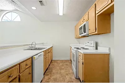 37 Greentree Drive, Newnan, GA 30265 - Photo 9