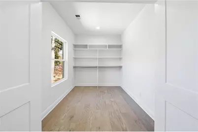 537 Stillwood Drive, Gainesville, GA 30501 - Photo 11