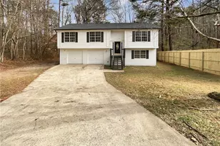 7189 Woodcreek Way, Douglasville, GA 30134 - Photo 1