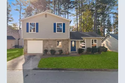 1311 Stoneleigh Way, Stone Mountain, GA 30088 - Photo 1