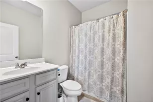 300 Palm Springs Cir, Fairburn, GA 30213 - Photo 21