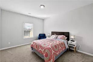 300 Palm Springs Cir, Fairburn, GA 30213 - Photo 23