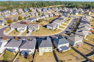 300 Palm Springs Cir, Fairburn, GA 30213 - Photo 45