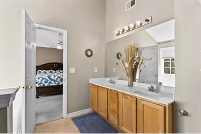 995 Chimney Trace Way, Lawrenceville, GA 30045 - Photo 9