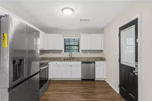 3511 Misty Valley Rd, Decatur, GA 30032 - Photo 7