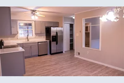 834 Hickory Ridge Road SW, Lilburn, GA 30047 - Photo 17