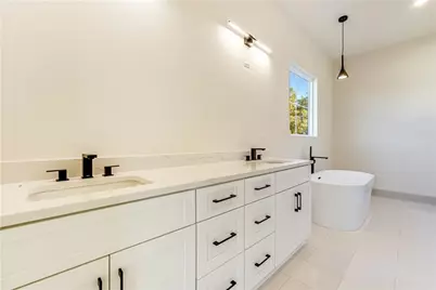 4325 Haynes Circle, Snellville, GA 30039 - Photo 25