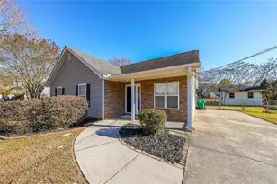 380 Hickory St, Social Circle, GA 30025 - Photo 3