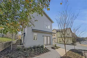 1070 Dill Ave, Atlanta, GA 30310 - Photo 3