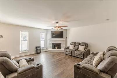 9531 Winding Way Lane, Jonesboro, GA 30238 - Photo 11