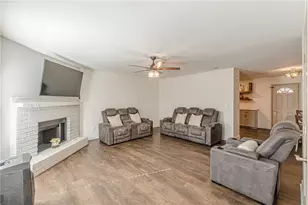 9531 Winding Way Ln, Jonesboro, GA 30238 - Photo 7