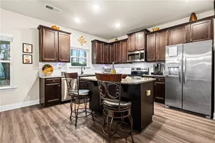 61 N Village Cir, Rydal, GA 30171 - Photo 9