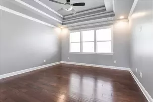 330 La Perla Dr, Sugar Hill, GA 30518 - Photo 15