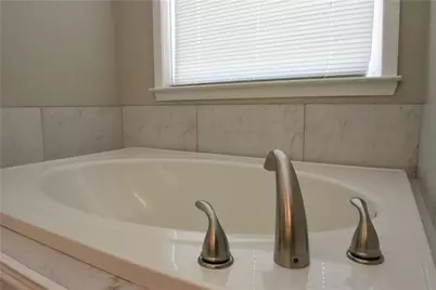 12720 Morningpark Circle, Alpharetta, GA 30004 - Photo 11