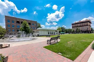 12720 Morningpark Cir, Alpharetta, GA 30004 - Photo 29