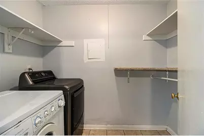 5143 Roswell Road #8, Atlanta, GA 30342 - Photo 17