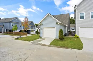 2047 Drew Dr, Atlanta, GA 30318 - Photo 31