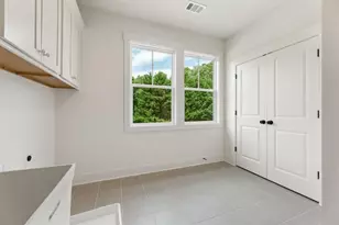 9155 Greenway Ct, Gainesville, GA 30506 - Photo 15