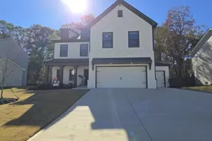 440 Winding Rose Dr, Hoschton, GA 30548 - Photo 1