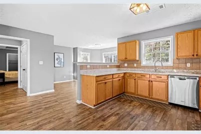 3121 Thorn Bush Drive, Gainesville, GA 30507 - Photo 9