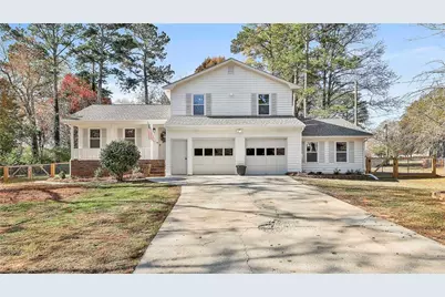 15 Pine Chase, Carrollton, GA 30116 - Photo 1