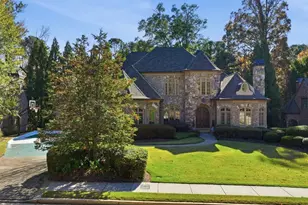 841 Camden Park Ct NE, Atlanta, GA 30342 - Photo 3