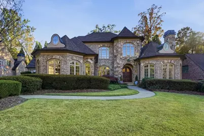 841 Camden Park Court NE, Atlanta, GA 30342 - Photo 103