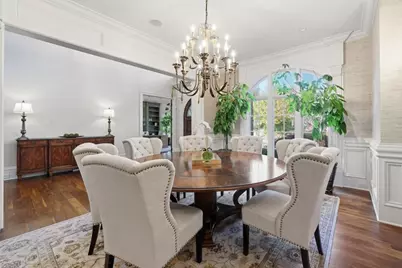 841 Camden Park Court NE, Atlanta, GA 30342 - Photo 41