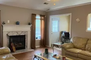 1550 Blossom Dr, Atlanta, GA 30349 - Photo 3