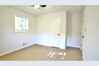 868 Maxey Hill Court, Stone Mountain, GA 30083 - Photo 37