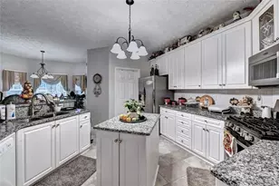 4913 Heritage Crossing Dr SW, Powder Springs, GA 30127 - Photo 17