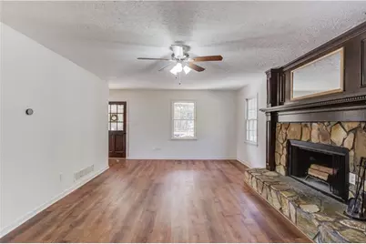 310 Lewis Circle, Commerce, GA 30529 - Photo 13